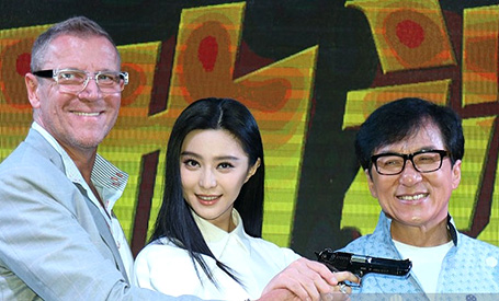 رنی هارلین و بازیگران «ردیابی فراری/ Skiptrace»